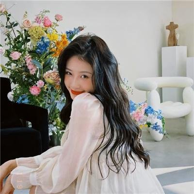 被裁员后，我转身嫁给总裁