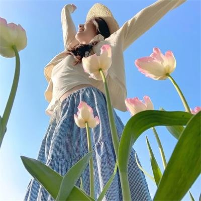 夫人别逃了贺少真的是来报恩的